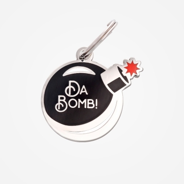 Médaille pour chien Da Bombe - Two Tails Pet Company - le Maître des Lieux