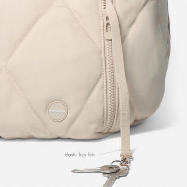 Sac de transport matelassé à bandoulière pour petit chien - Pups & Bubs Cloud Crossbody beige - le Maître des Lieux