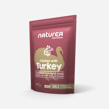 Pâtée pour chiens Naturea au Poulet et à la Dinde - le Maître des Lieux