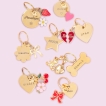 Charm pour collier ou médaille - Petit Coeur rose The Foggy Dog - le Maître des Lieux