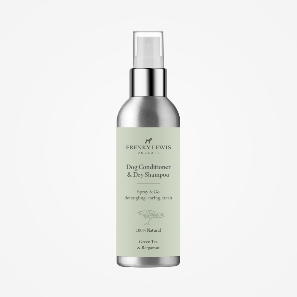 Lotion nettoyante sans rinçage - Thé vert et bergamote - 2 tailles - le Maître des Lieux Lotion nettoyante sans rinçage - Thé vert et bergamote - 2 tailles - le Maître des Lieux