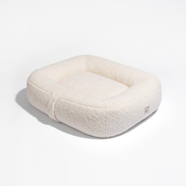 Panier Pebble à mémoire de forme - tissu sherpa imitation laine de mouton - le Maître des Lieux