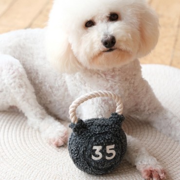 Peluche Kettlebell - Lambwolf Collective - le Maître des Lieux